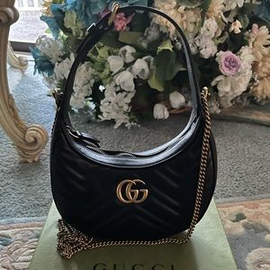 Brand new black Gucci purse